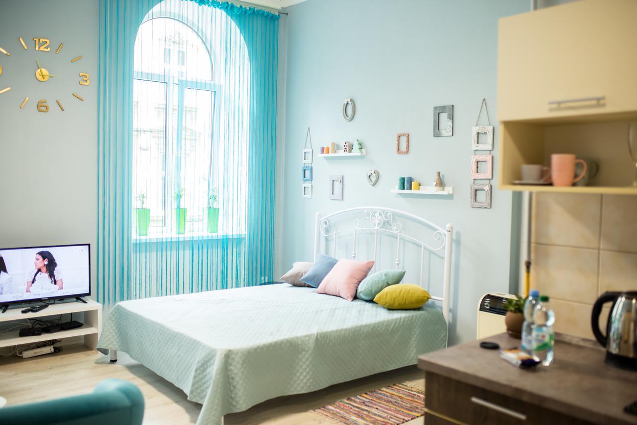 Romantic Apartment In The Center Of Old Lviv Exterior foto